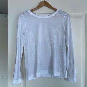 Lululemon long sleeve shirt